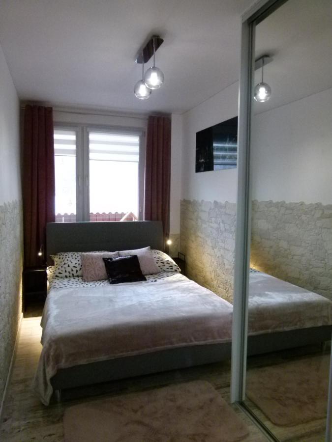 Apartament Bb Nad Deptakiem Криница-Здруй Екстериор снимка